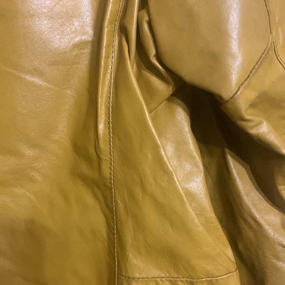 Vintage OLD HOLLYWOOD.. Gold Leather jacket by LAKELAND .. - Picture 15 of 16